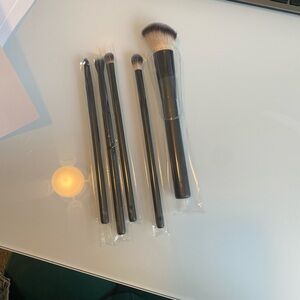 Black Makeup Brush Set - 5 Piece